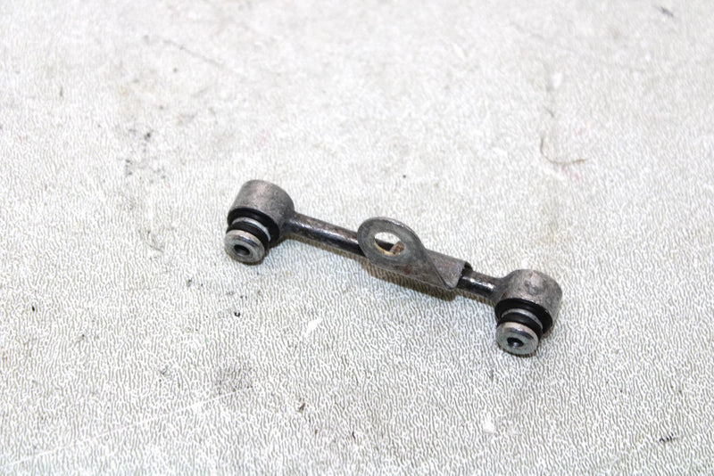 2000 Yamaha  Grizzly Oem Oil Delivery Pipe 4WV-13161-00-00 AY35