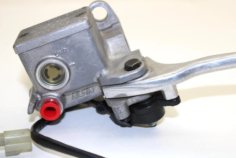 Yamaha Oem Brake Master Cylinder 8GC-W2587-00-00 Q4279