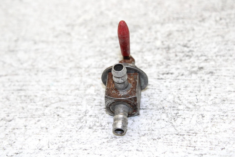 1999 Polaris 500 Xc Oem Fuel Valve Shutoff 7052211 SP37