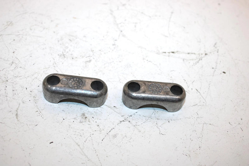 21 Can-am Outlander Max 450 4x4 Dps Oem Handlebar Clamp 709401799 AB4