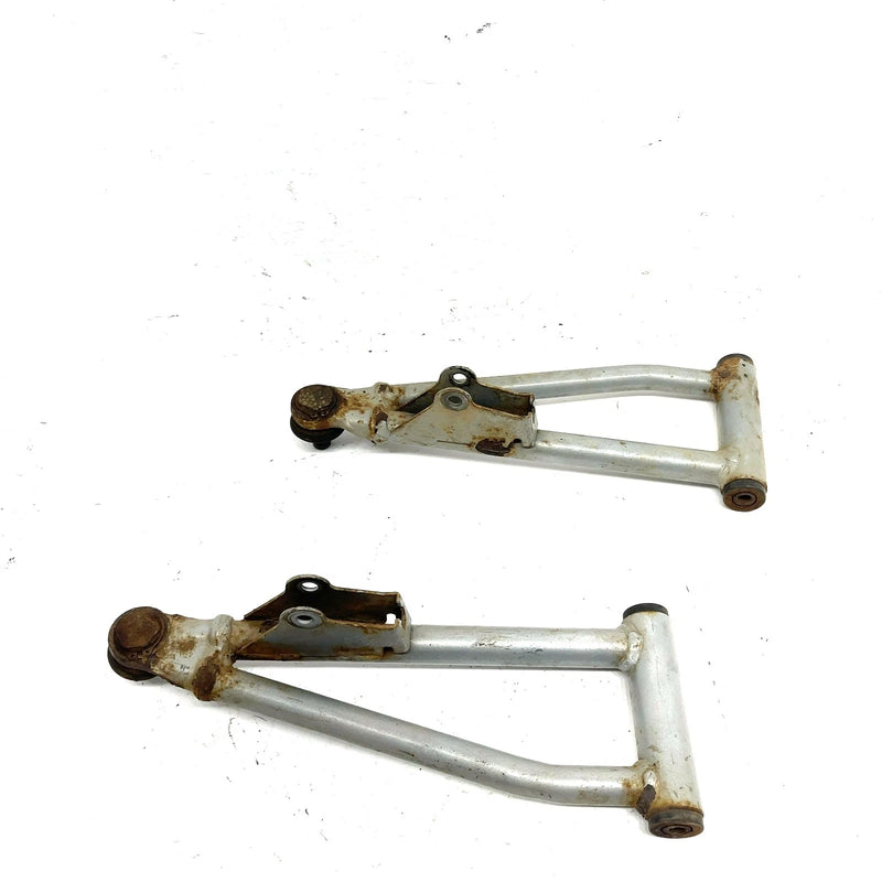07 Arctic Cat 700 4x4 Automatic EFI OEM Front Upper A Arm Set 0503-421 AA33