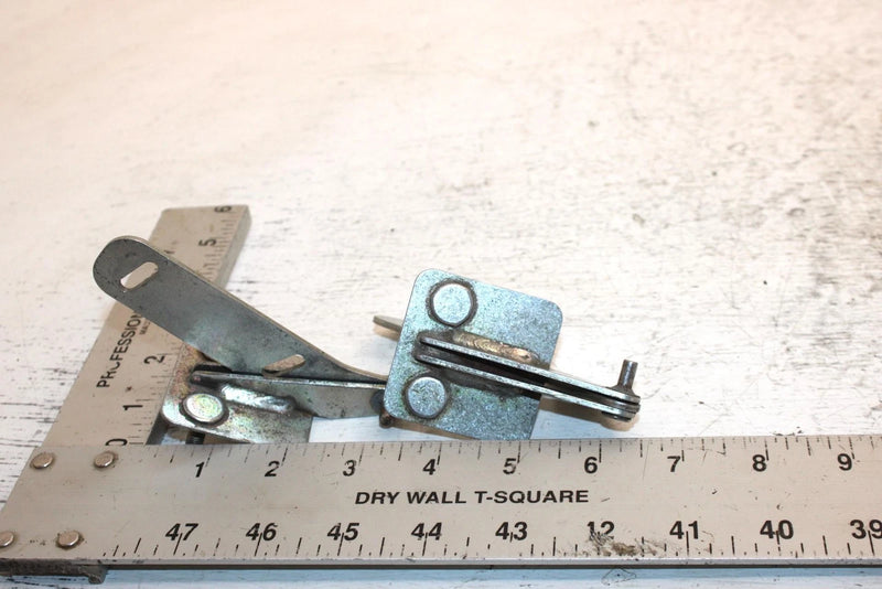 1996 Ski-doo Mxz 440 Oem Hood Hinge Pair 517261000 SS13