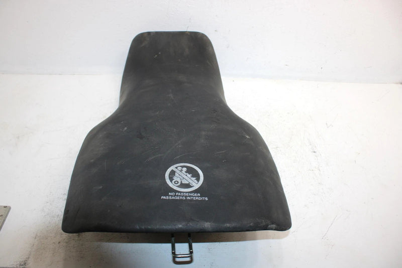 2001 Polaris Magnum 325 Oem Seat Assembly 2682441-070 2683222-070 AP30