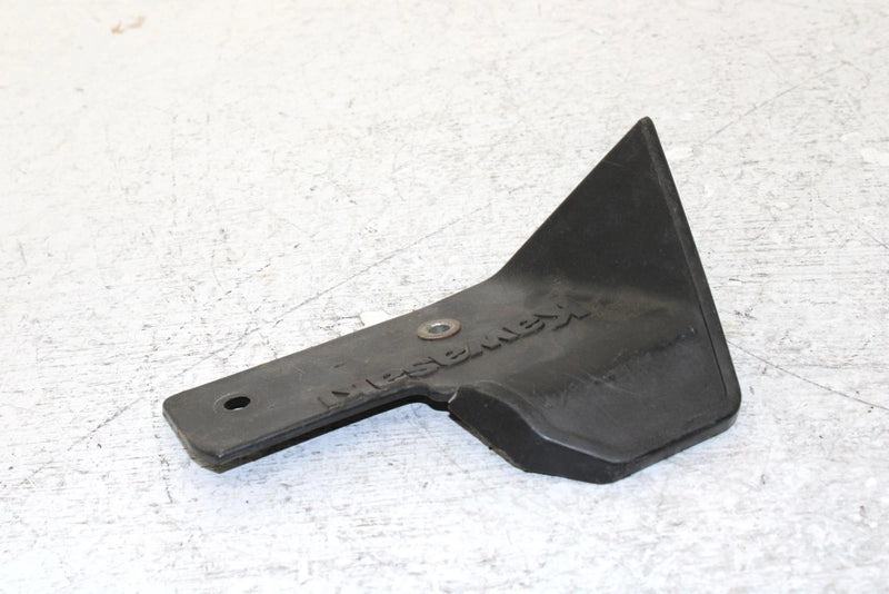 2000 Kawasaki Prairie 300 Oem Left Front Axle Guard 55020-1623 AK31.1