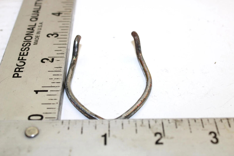 Polaris  Oem Front Brake Shoe Spring 0455315 Q358