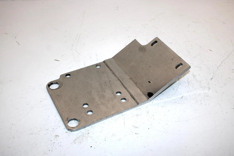 95 Arctic Cat Bearcat 440 Oem Engine Mounting Plate 0608-070 SA9