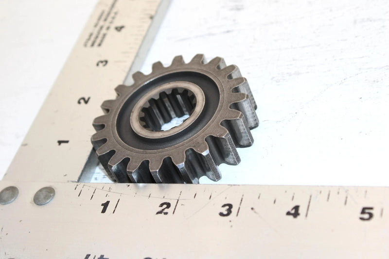 2004 Kawasaki Kfx 700 Oem 20T Output Gear 13262-1052 AK30