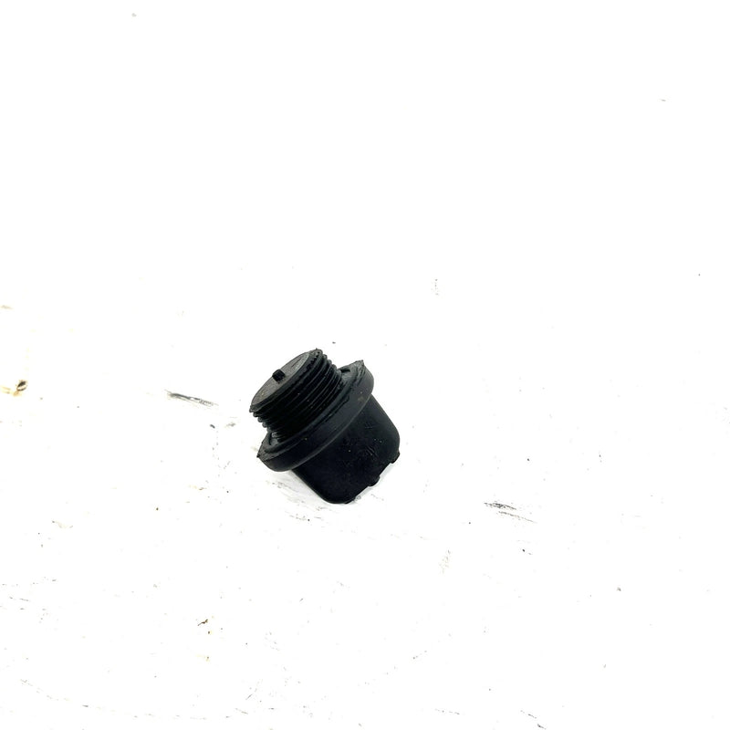 80-85 Yamaha Tri Moto 125 OEM Oil Fill Plug 116-15363-00-00 AY62