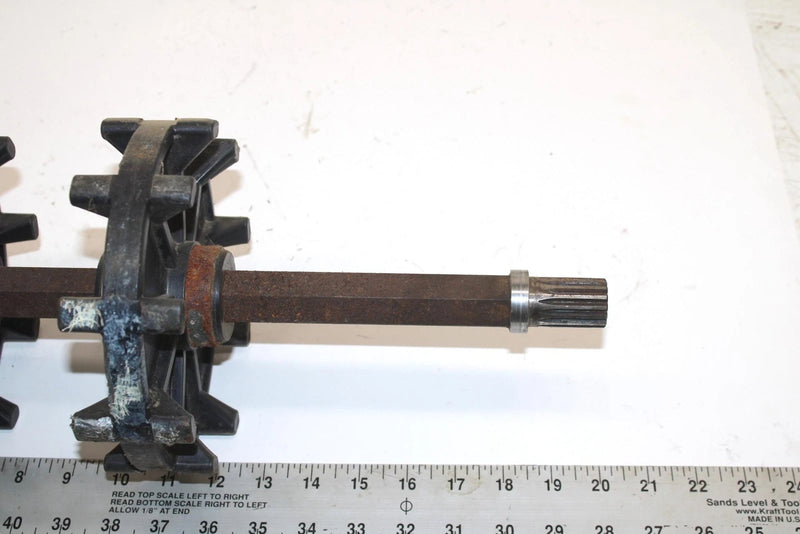 95 Polaris Indy Lite Oem Drive Cog Axle 1590252 SP166