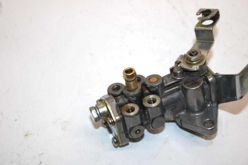 98 Arctic Cat Zr 500 Oem Oil Pump 3005-118 SA169