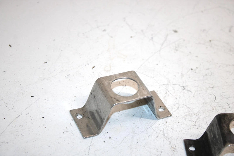 94 Polaris Xlt Sp Oem Oil Tank Bracket Pair 5223985 SP141