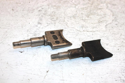 1996 Ski-doo Mxz 440 Oem Exhaust Valve Pair 420854305 SS13