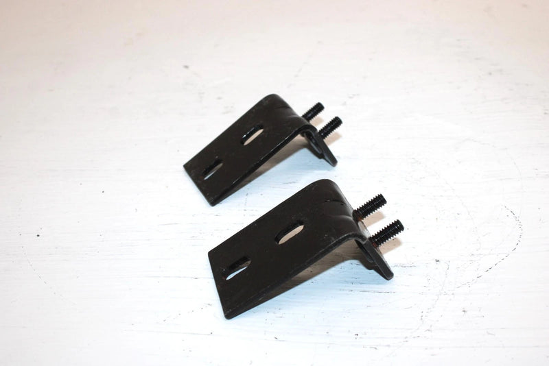 1995 Polaris 440 L/c Oem Lower Hood Hinge Bracket Pair 1011982-067 Q5178