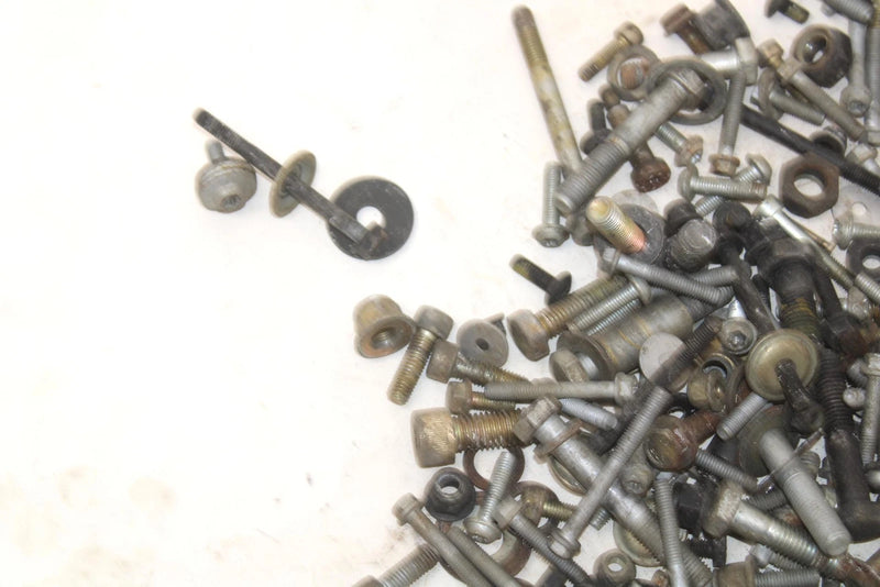 2013 Ski-doo Mxz 600 Oem Hardware Kit SS64