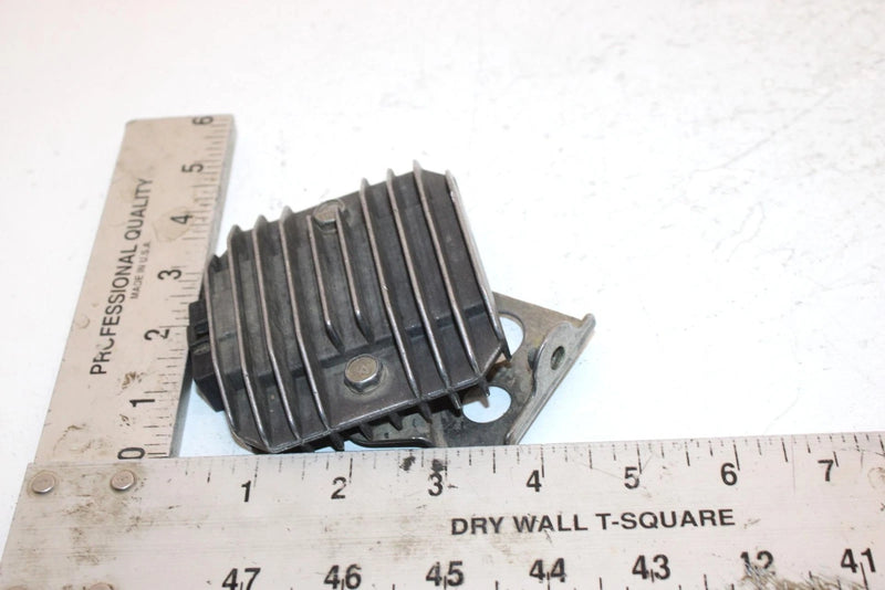 1994 Kawasaki Bayou 300 4x4 Oem Voltage Regulator And Bracket 21066-1089 AK18