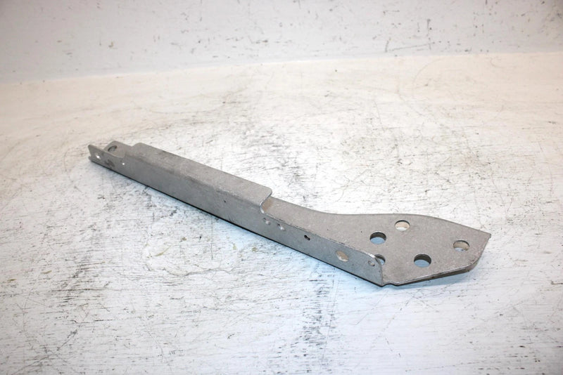 1997 Yamaha Vmax Sx 700 Triple Oem Rear Frame Reinforcement 8CR-21921-00-00 SY10