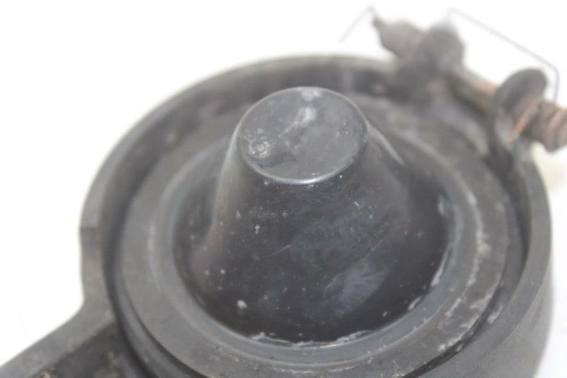89 Yamaha Exciter EX570N OEM Gas Tank Cap 8A5-24611-00-00 SY54