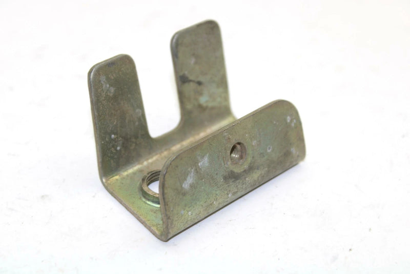 Yamaha OEM Spark Plug Bracket 8h9-77376-00-00 SY46