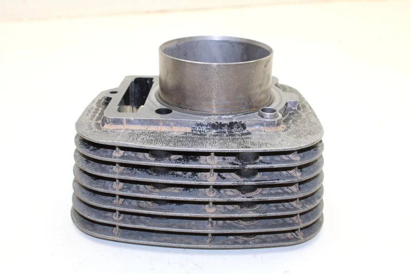 1988 Yamaha  Big Bear 350 Oem Cylinder 1UY-11310-03-00 B364