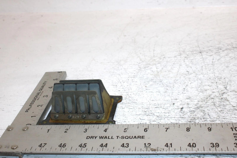 1995 Yamaha Vmax 600 Oem Reed Valve 8CA-13610-00-00 Q5608