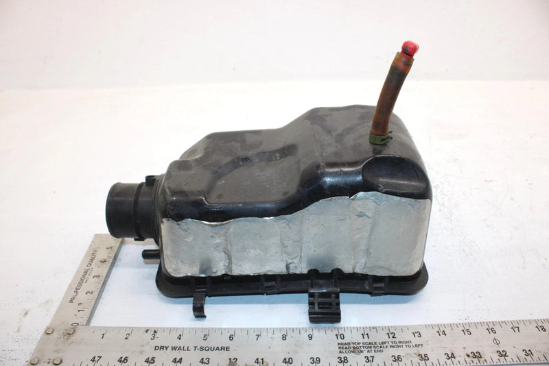 2001 Polaris Magnum 500 Oem Airbox Base 5433678 AP157