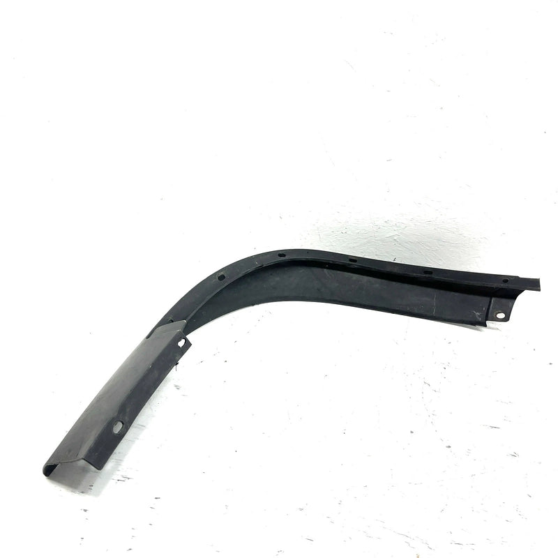 2004 John Deere Trail Buck 650 EXT OEM Left Front Fender Flare 70501069 AJ1.1