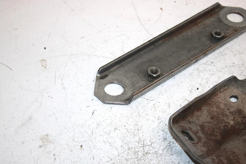 79 Yamaha Enticer 340 Et340c Oem Engine Mount Plate Set 8G8-21411-00-00 SY4