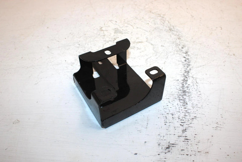2003 Bombardier Quest 500 Oem Fuel Tank Bracket 709000039 AB13