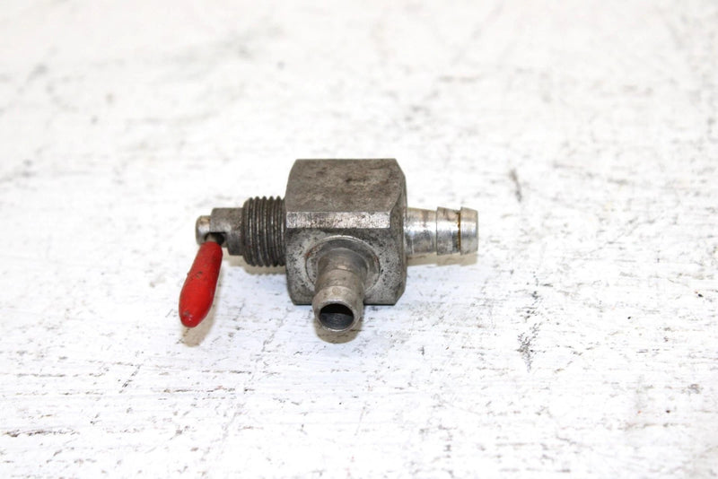 2003 Polaris 800 Xc Sp Edge Oem Fuel Valve 7052268 SP35