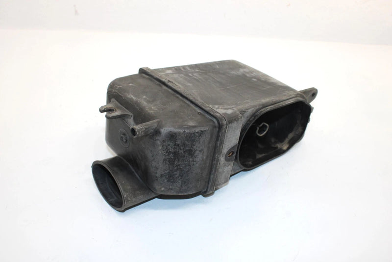 83 Suzuki Alt125 3x9 Model D  Oem Airbox Base 13700-18900 AS12