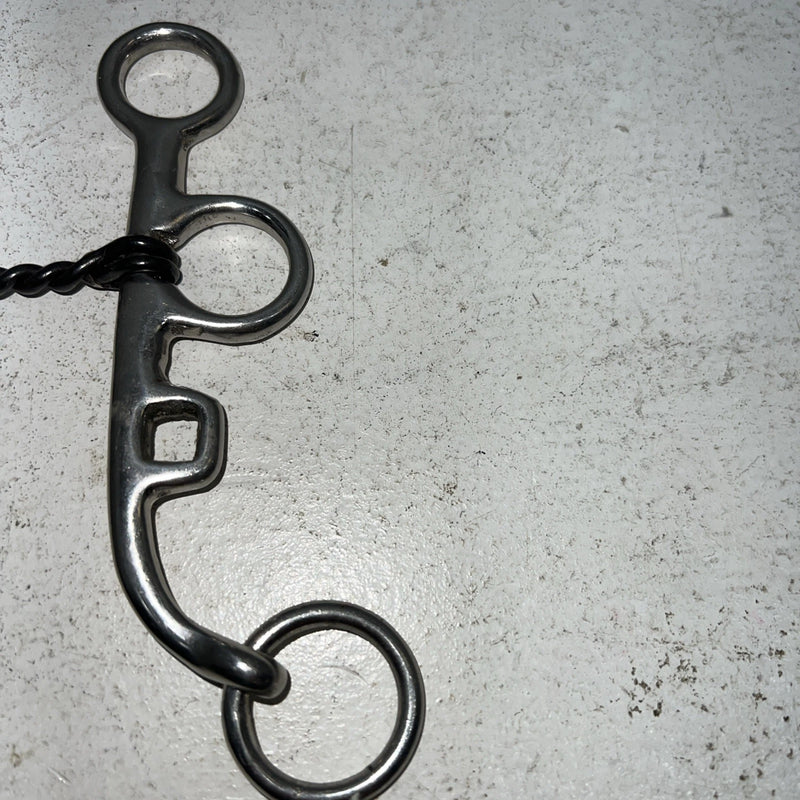 New Twisted Mouth Medium Shank Bit LLL-26
