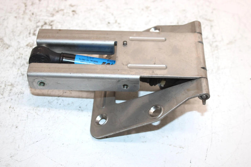 2001 Polaris Virage Oem Hood Hinge Assembly 1013618 JP28