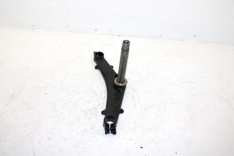 1984 Yamaha  Ytm 200 L Oem Lower Triple Tree 21V-23340-10-98 AY48