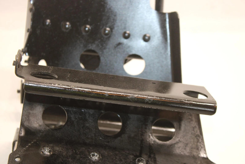 89 Polaris Trail Oem Left Footwell 2200250 SP49