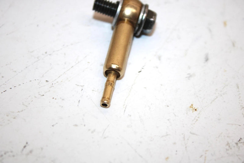 04 Arctic Cat Sabercat 600 Efi Oem Oil Pump Barb And Bolt 3003-217 Q1756