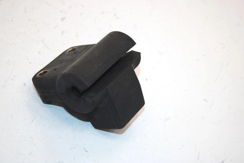 86 Honda Fourtrax 250 Trx250 A Oem Headlight Bracket Bushing 61315-VM5-010 AH32