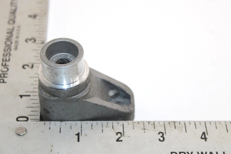 Ski-doo Oem Idler Wheel Mount Bracket (Pair) 503190389 Q4570