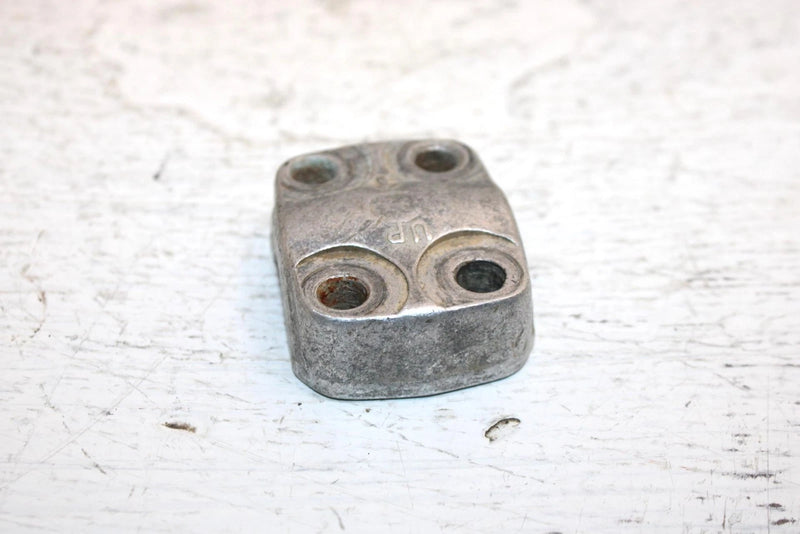 1983 Honda Atc 185 Sa All Terrain Oem Front Axle Clamp 51634-MA0-003 AH61