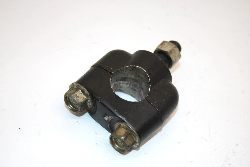 85 Yamaha  Moto 4 Yfm200n Oem Upper/Lower Handle Holder 5H0-23442-01-98 AY17