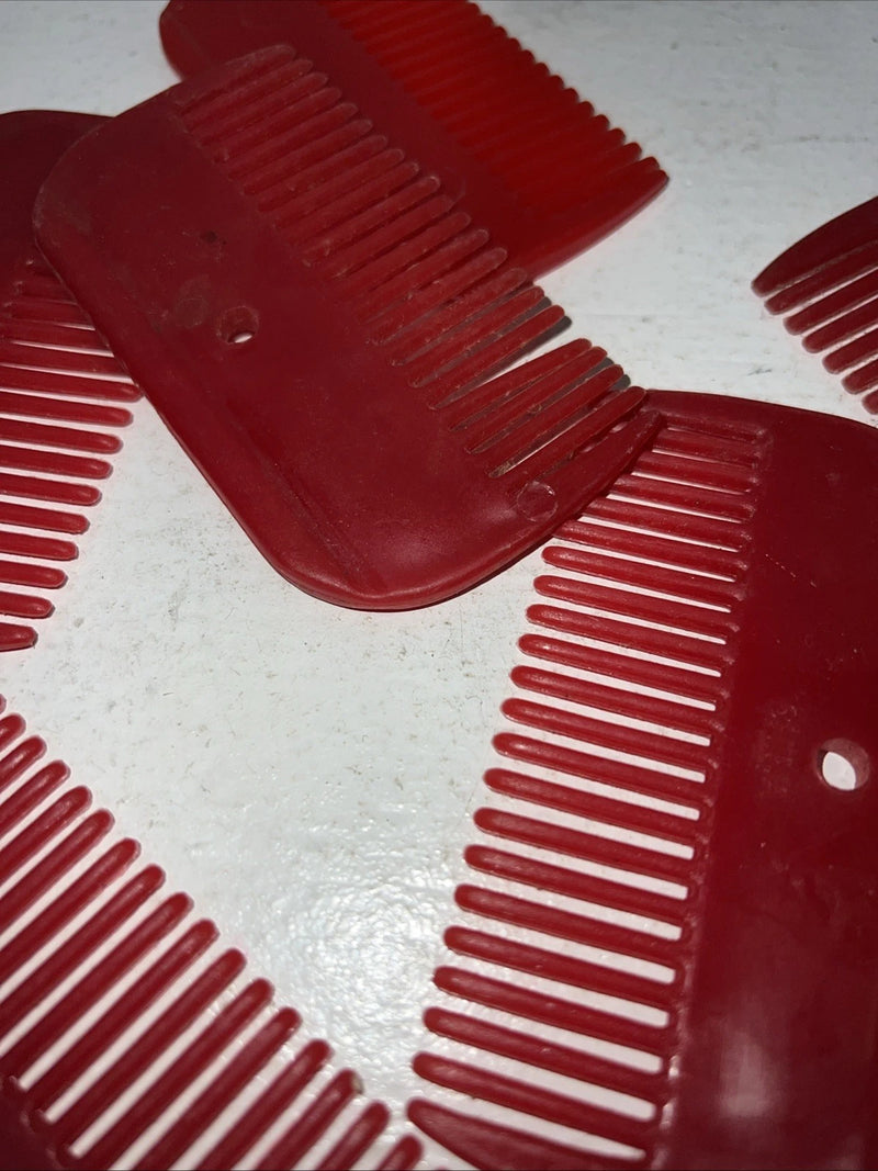 New Red Mini Horse Combs Set Of 6 D-508