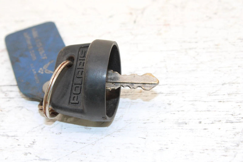 2002 Polaris Magnum 325 Oem Ignition Key Switch 4081556 AP185