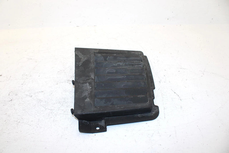 1990 Yamaha Phazer Ii LE Oem Side Louver Set 8X9-77131-00-00 SY14