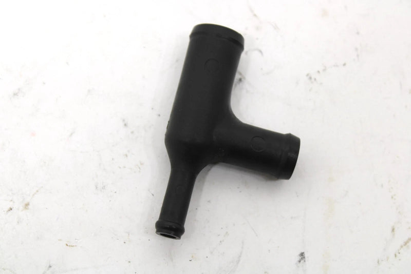 2007 Yamaha Attak Gt Oem Oil Connector Joint 8FG-13446-00-00 SY135