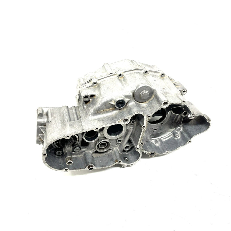 1986 Yamaha Moto 4 OEM Crankcase 99999-01725-00 AY66