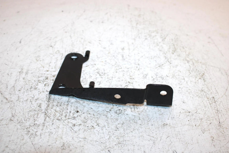 1987 Honda Fourtrax 350 A Oem Front Left Lower Fender Stay 61121-HA7-670 AH39
