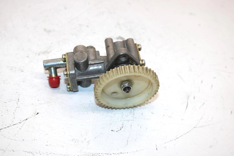 99 Ski-doo Mxz 670 Ho Oem Oil Pump Assy 420887348 SS9