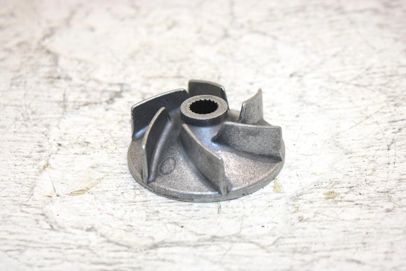 1997 Yamaha Vmax Sx 700 Triple Oem Water Pump Impeller 8CH-12451-00-00 SY10