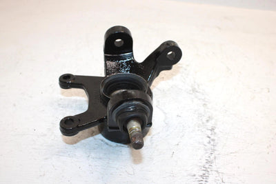 2003 Bombardier Quest 500 Oem Right Steering Knuckle 709400095 AB13