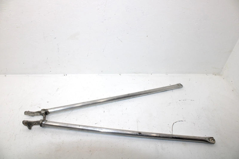 2017 Ski-doo Grand Touring 900 Oem Rear Frame Member 518326559 SS65