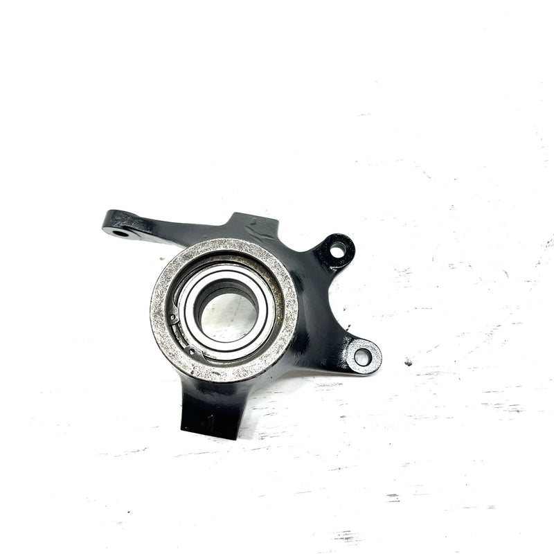 2005 Arctic Cat 650 4x4 V2 OEM Right Steering Knuckle 0505-446 AA39